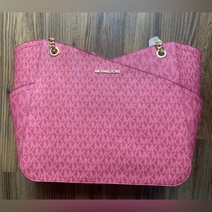 Michael Kors Jet Set Travel Tote